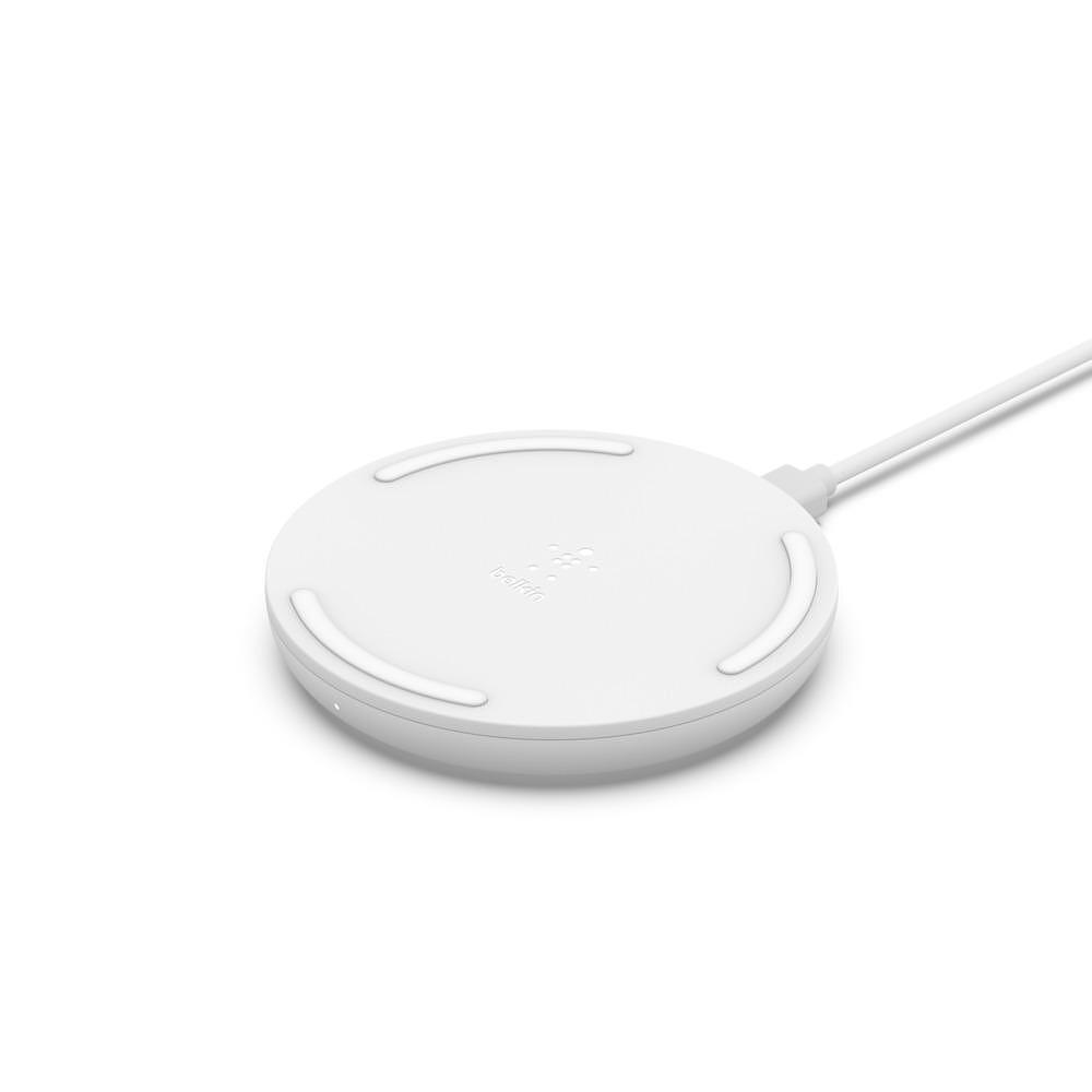 Зарядни устройствa - Поставка за безжично зареждане Belkin с кабел 10W, Бял
