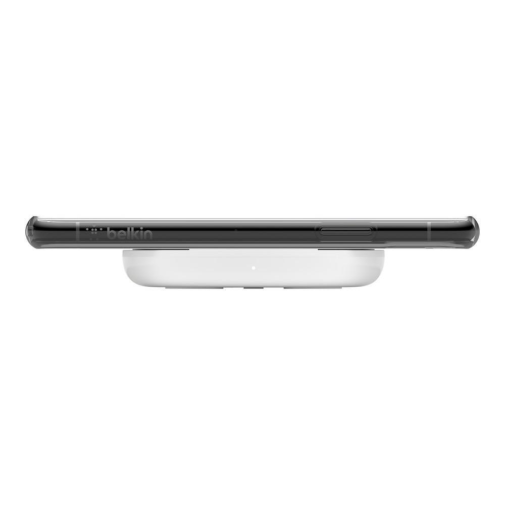 Зарядни устройствa - Поставка за безжично зареждане Belkin 15W, Бял