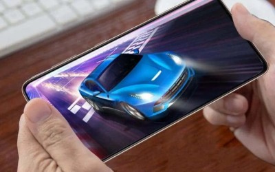 OLED управлява пазара на дисплеи на смартфони през 2021
