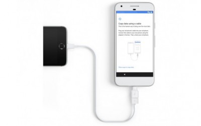 Телефоните Google Pixel и Pixel XL разполагат с адаптер за лесно прехвърляне на информацията от стария ви Android или iOS телефон
