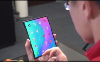 Смартфон със сгъваем дисплей и от Xiaomi